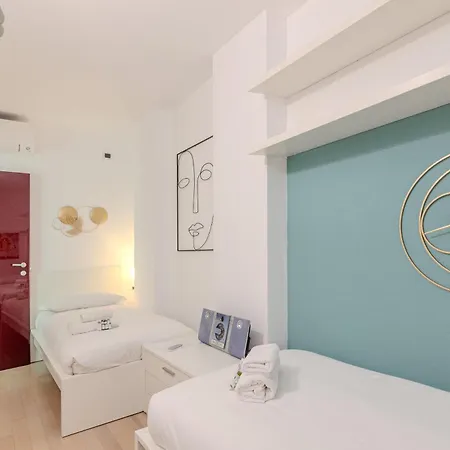 Isola Oasis - Loft With Garden & Free Private Garage アパート *
