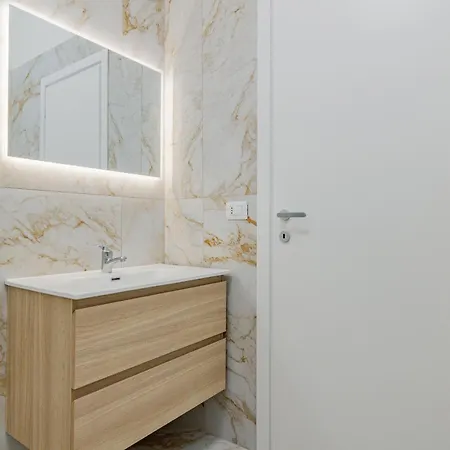 Bilocale Per 4 Persone Vicino A Corso Buenos Aires - Mirable Pm Apartment Milan