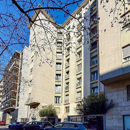 Appartamento 3 Bedrooms Separate 1 Min Walk From Brera, 15 Min Duomo Milano