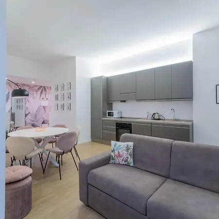Paganini 4 Exclusive - 2 Bedroom And 2 Bathroom 公寓