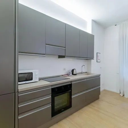 Paganini 4 Exclusive - 2 Bedroom And 2 Bathroom Milano