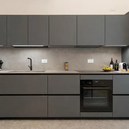 Nerogiardini - Lusso E Design A San Babila * Milano