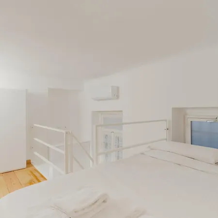 Guesthost - Modern Loft Lima M1 Corso Buenos Aires アパート ミラノ