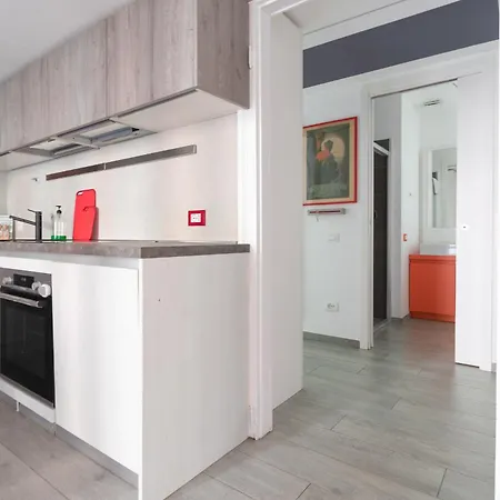 The Gentle Red House Living The Easily Apartment *