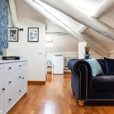 Apartamento Youhosty - Piero Della Francesca 68