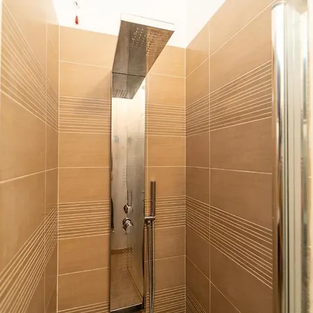 Three-room In The Heart Of דירה מילאנו