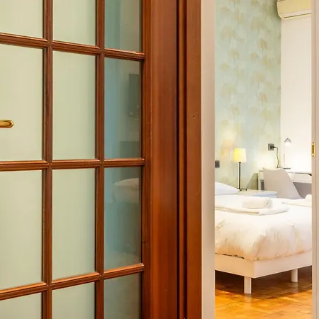 Apartman Italianflat - Colonne View - Balcony Retreat - Near Duomo *