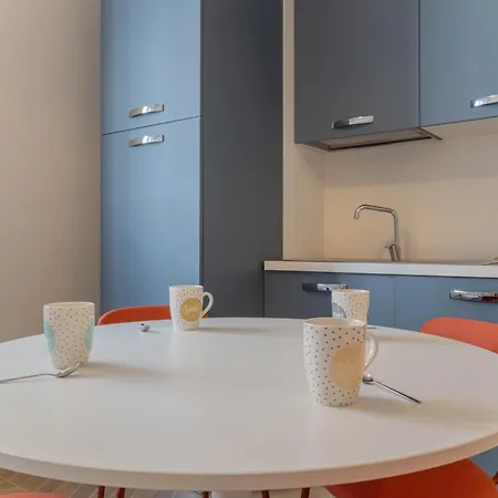 Cenisio Urban Collection Design - Comfort & Location *