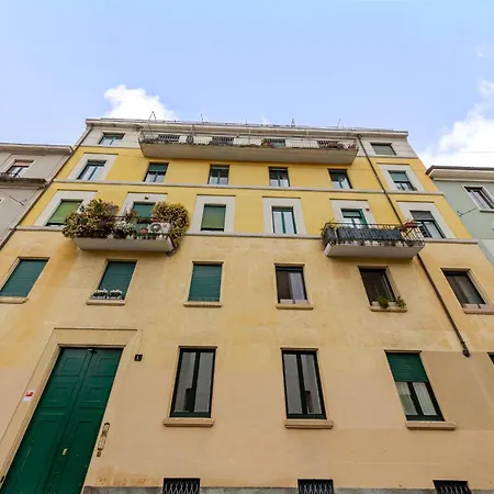 Casa Bellini - San Babila - Leia Hospitality Apartamento Milán