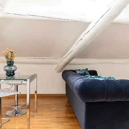 Apartman Youhosty - Piero Della Francesca 68 *