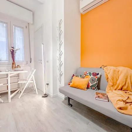 Flatsharing - Campanini Orange *