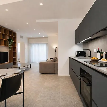 Nerogiardini - Lusso E Design A San Babila Lejlighed