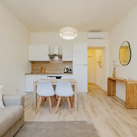 Apartment Bilocale Per 4 Persone Vicino A Corso Buenos Aires - Mirable Pm