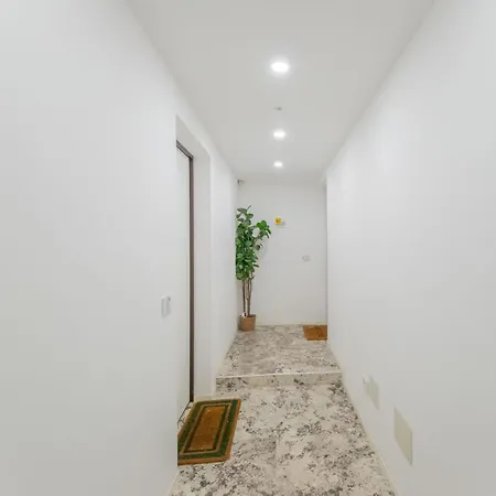 Apartment V31 Urban Collection I - Ii - Near Center - M5 *