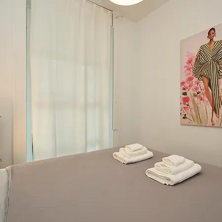 Lägenhet Absolute Luxury Home, 15 Minutes Walk San Siro