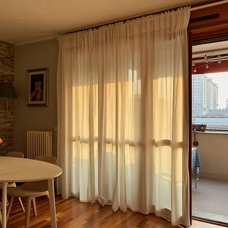 Elegante - 2 Camere, 2 Bagni, Garage E Balcone Апартаменты *