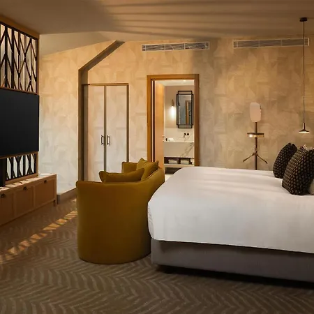 Hilton 4* Milan