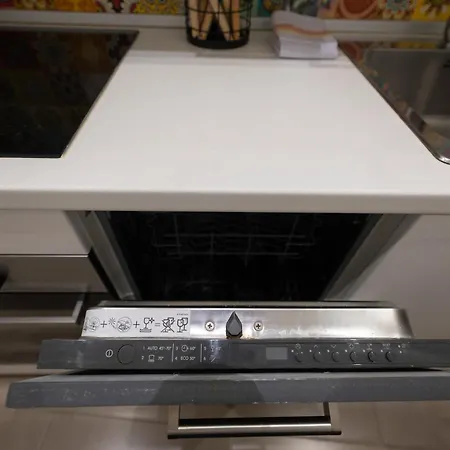 Bilocale Di Design A 100m Dalla Stazione