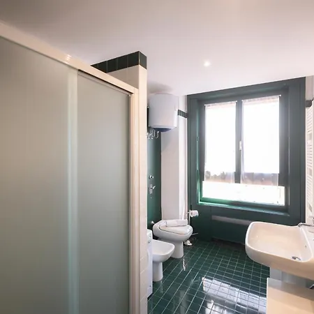 公寓 Bilocale Di Design A 100m Dalla Stazione *