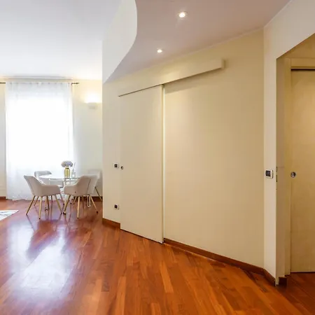 Hotel apartamentowy Royal Luxury P.zza Della Repubblica