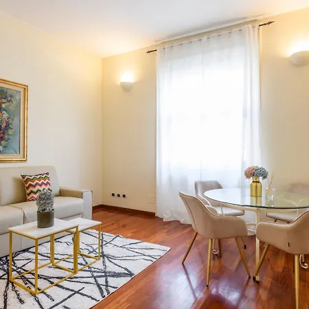 Hotel apartamentowy Royal Luxury P.zza Della Repubblica Mediolan