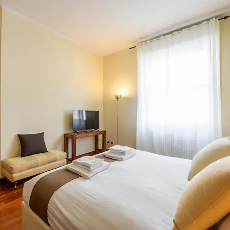 Hotel apartamentowy Royal Luxury P.zza Della Repubblica