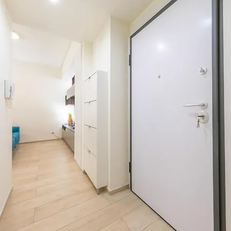 Elegant 1bdr In The Center, 5 Min From The Duomo Appartamento