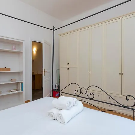 I-host - De Sanctis 52 Appartement Milaan