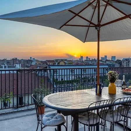 Duomo 7 Min - Panoramic Terrace & Two Bedrooms Lejlighed Milano