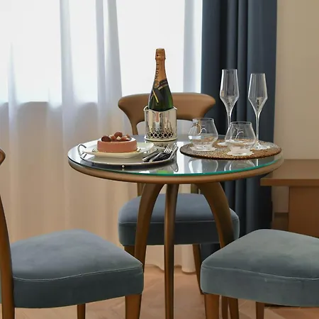 The Unique Brera Affittacamere 4*