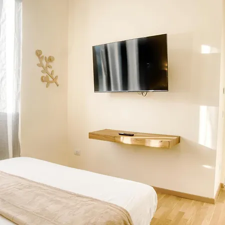 Corso Vittorio Emanuele Grandsuite - Position In Next To Duomo *