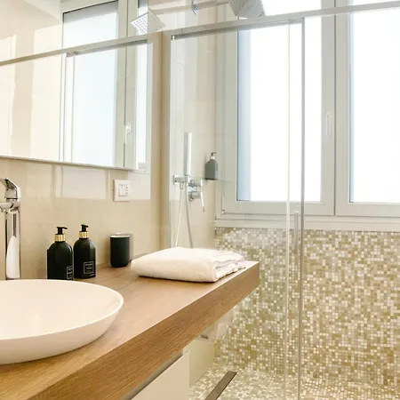 Corso Vittorio Emanuele Grandsuite - Position In Next To Duomo 아파트 밀라노