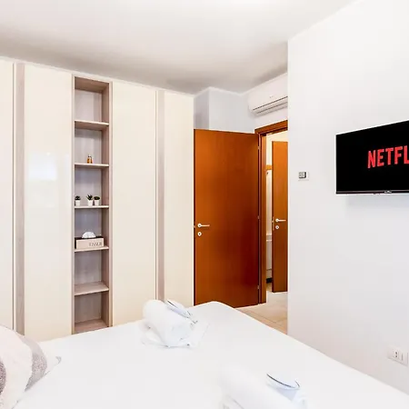 Certosa Charm - Private Parking By Innstay Apartament *