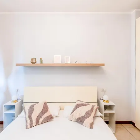 Certosa Charm - Private Parking By Innstay Apartament