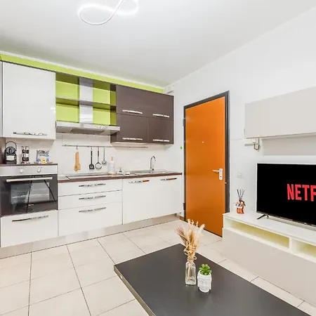 Apartament Certosa Charm - Private Parking By Innstay *