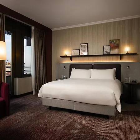 Otel Hilton