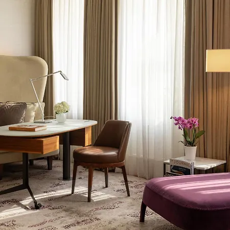 Mandarin Oriental,
