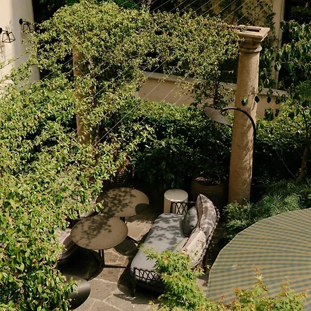 Mandarin Oriental,