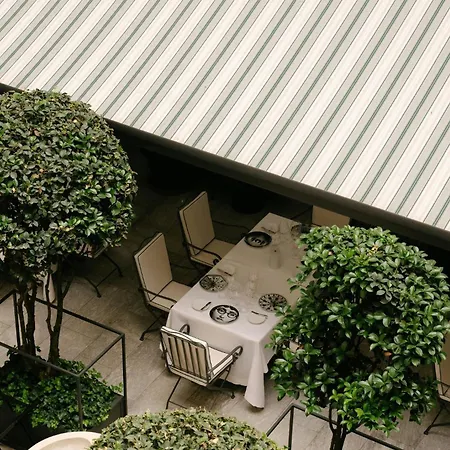 Mandarin Oriental, Ξενοδοχείο