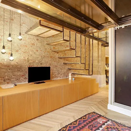 Dezza Loft شقة ميلان