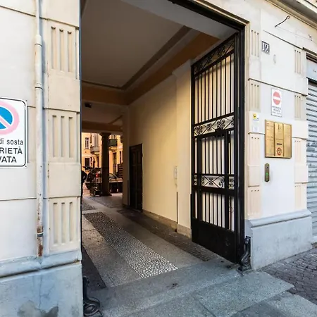 Artstay Porta Romana Parking 3th Floor No Lift Apartman Milánó