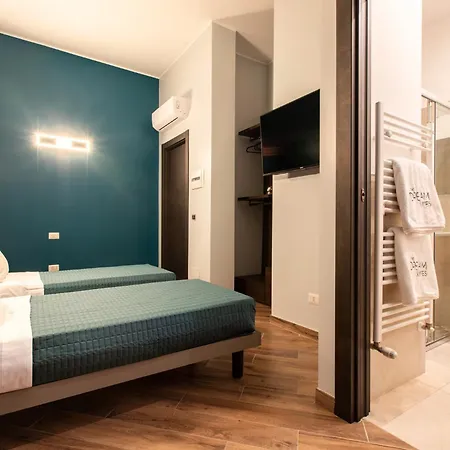 The Dream Centro 4*