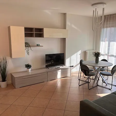 Parkview House A - Carozzi Apartment *
