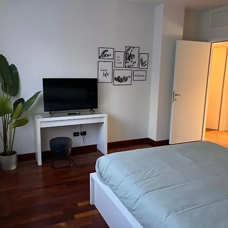Parkview House A - Carozzi Appartement *