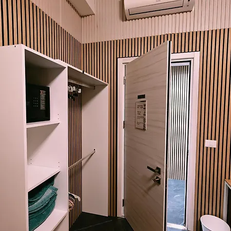 Sakura Bed & Breakfast