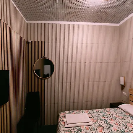 Bed & Breakfast Sakura *