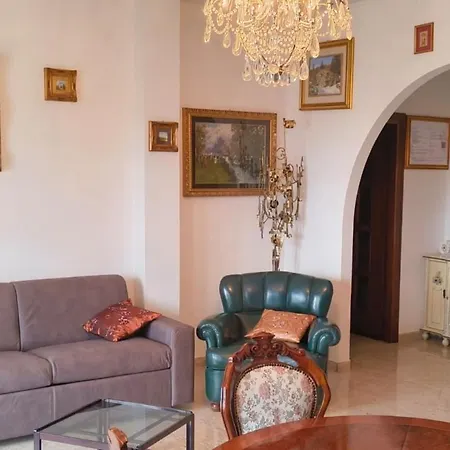 Attico Lux - Penthouse With Garage Next To The Metro Apartment *