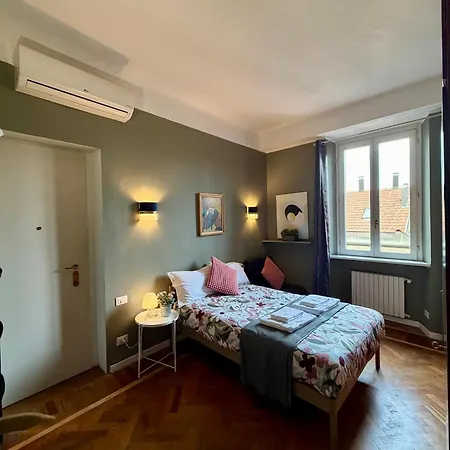 Apartment Evy Eden House - City Center Apartments Attic Terrace E Studio Mailand