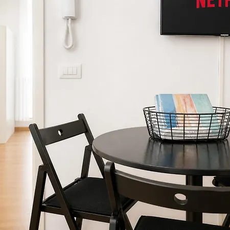 Apartament The Boutique - Tram 2 Direct To Duomo & Navigli - Center *