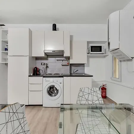 Paisiello - Lakeside L&b Apartamento *
